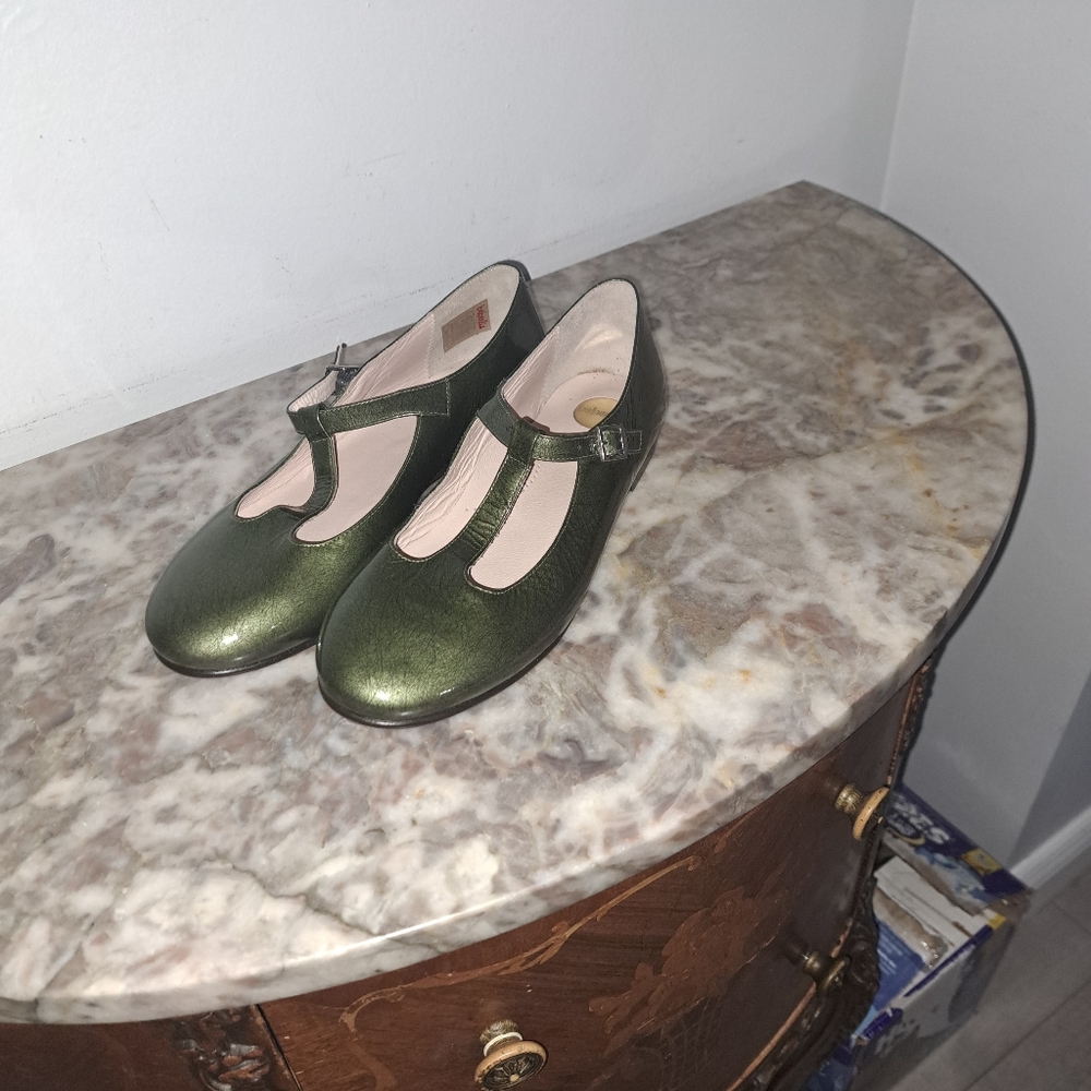 Beberlis Kids Girls Green Dress Shoes Size 40 (US 9.5)